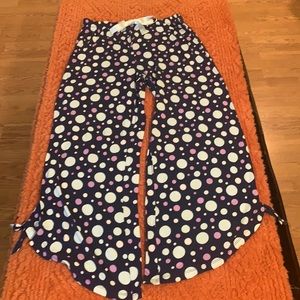 🌸 $3 when bundled Small PJ / Lounge Pants Flared with cute cut out PLEASE READ